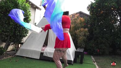 Big ass raver girl gets creampie drenched in doggystyle