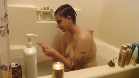 Full Body Sudsy Bubble Bath Hair Washing Grapes N Candles