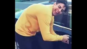 La madre de Julian gozando