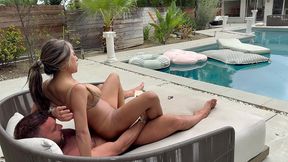 pov - behind the scene with luna colombiana