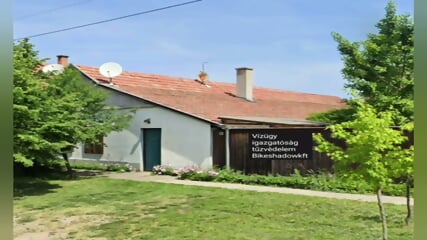 NvtszakaszOSM id (JOSM link) brai Kroly utca1 w82220969 cs Lajos utca1 w123176912 dm utca4 w92235854,w175921595,w175921594,w175921593 Ady Endre utca11 w1295690792,w1154185498,w78503013,w1154185499,w123176365,w399541325,w399541324,w129569