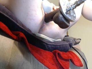 Vagina Stretched Up Close On BBC Bang Machine