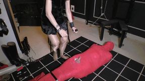 Mistress Evil Red does and Extreme footjob and slaps slave's cock while he Is cuming MP4