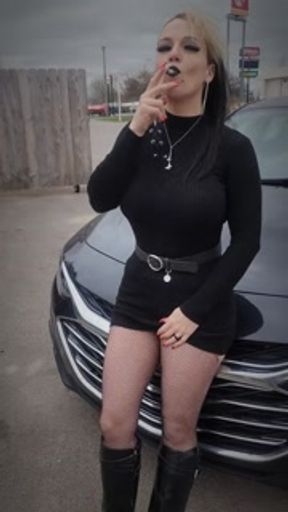 Big titty slut KandyxB smokes and shows off pussy in public