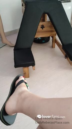Dangling flipflops