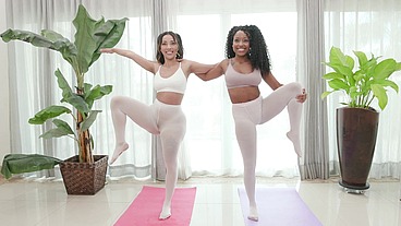 P-love 4 starring Cute Brazilian Vitoria Beatriz and Vicky Menage (Piss drinking , Puk3 ,Fisting )
