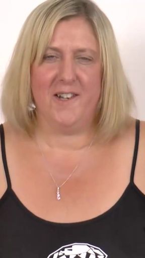 Naughty GILF Tigger Performing Long Oral Session On John Luna   Clip 2