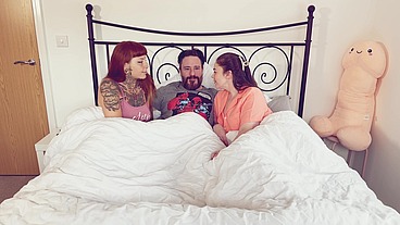 Morning threesome with married couple!