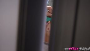 Laura Bentley's Stepmom Adventure: A Thrilling Encounter with Jimmy Michaels