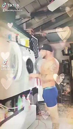 Whiteboyyhung video