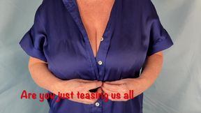 Mrs Mature Feet and her Big Granny Pants