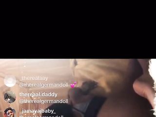 THOT SHAKING ASS ON LIVE IG