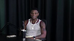 Ela come&ccedil_ou em uma festa de suruba gay, e um produtor o convidou para gravar, mas nunca teve interesse em produtora - Will Mastro (SHEER/RED)