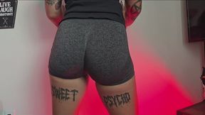 Worship My Ass While I Twerk