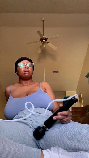 HOT HORNY & HAIRY Ebony Chick Squirts for you