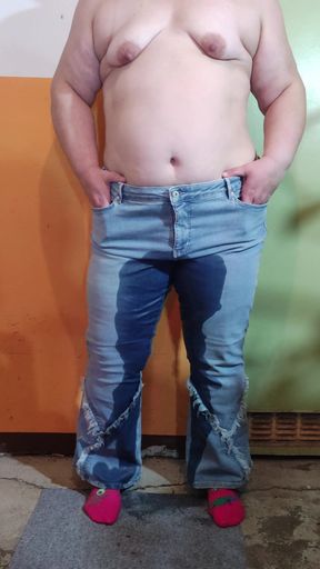 Mature BBW strips in the basement, pees in her pants and gets herself good with a vibrator
