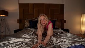 Nymphomaniac blonde prolapse granny valentine masturbating