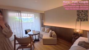 【素人】色白美女がプールでおっぱい露出して温泉で中出し性交 素人カップル/美少女/色白美乳/中出し/フル動画(44分)/일본여대생과질내사정섹스