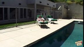 Night With Brooklyn Gets Wet Lips & Moist Facial Pleasures From Two Big Cock&#x1F32D; Friends