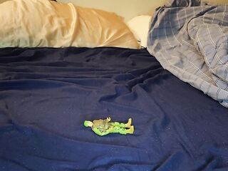 Huge Chap Rides the Petite! (third-person POV)