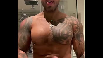 Hot shower viktor rom latino bbc bearded tattooed