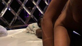 sexo apasionado termina con semen en el culo