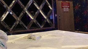 sexo apasionado termina con semen en el culo