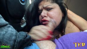 bbw fazendo sexo oral dentro do carro na rua - mary jhuana