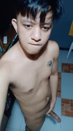 Let Me Give It to You Stepdaddy! Pinoy Twink Masturbation and Live Cum