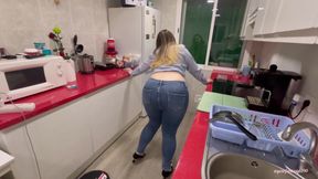 Walking and farting in jeans and heels