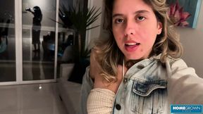 Lucky Guy Tries Threesome With Scarlett Taylor And Naomi
