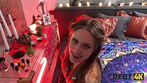 Busty domina in a fortune-telling parlor gives a fiery blowjob