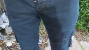 Pissing my jeans outdoors i cannot hold i my pee