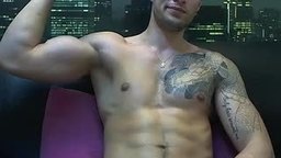 Oliver Lan Private Show