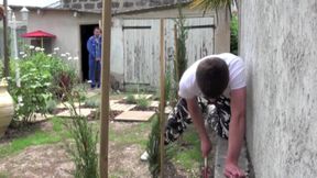 Straight worker fuck a gay twink in exhib outdoor garden