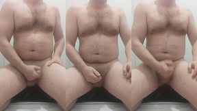 vid 440 masturbare baut sperma si pisat (8min)
