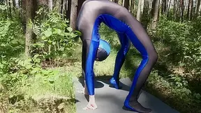 Contortion Outdoors - Watch4Fetish