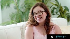 Leana Lovings and Serene Siren's Unexpected Connection Over a Lost Diary