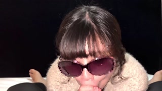 Japanese junior girlfriend‘s rich bolwjob and cum in mouth