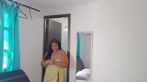 A Photoshoot with a Chubby, Big-bootied Latina Ends in a Hard and Delicious Fuck