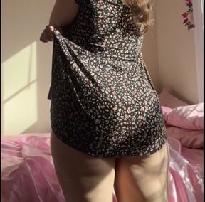 Stripping and twerking in my sundress