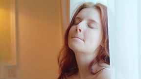 Sweet redhead chick Sienna is having fun with her hungry wet snatch