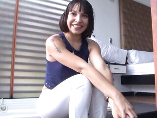 Sexy Ass Lalin gal Teen Matilde Ramos Tastes A Big Black Cock