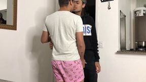 he arrived from work all sweaty and the male was already falling in his mouth