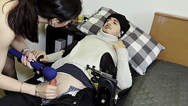 Sofia Bellucci si approccia alla disabilità conoscendo Carmelo del Disability Hard