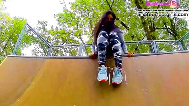 Katis Nike shoeplay, dipping, dangling with sweaty nylons Nikes, insoles, stinky feet