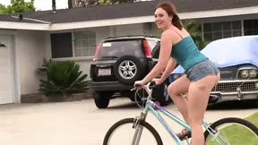 Jodi Taylor Goes From Riding A Bike To Riding A Big Dick In Minutes!