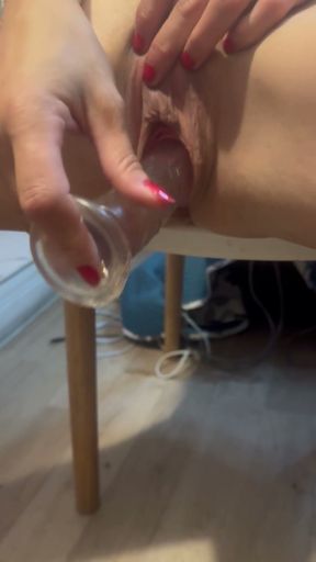 I lower the chair   Clip 1