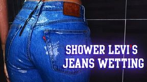 Shower Levi's Jeans Wetting – Full Clothed Denim Soak