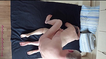 Nylonjunge trifft Notgeile Oma 3.2 ** Ficken **